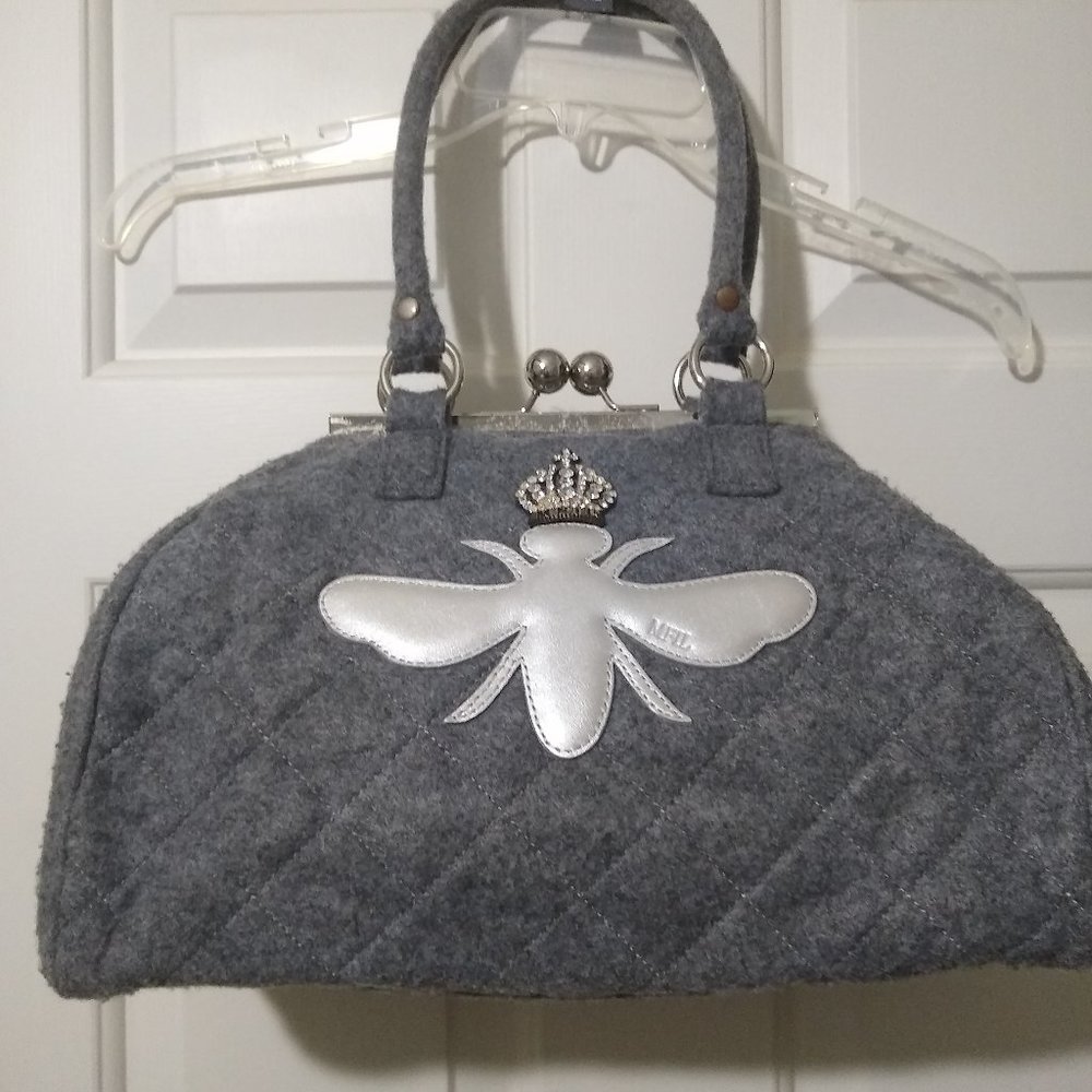 My Flat in London, Queen Bee, Grey Wool Shoulder handbag
